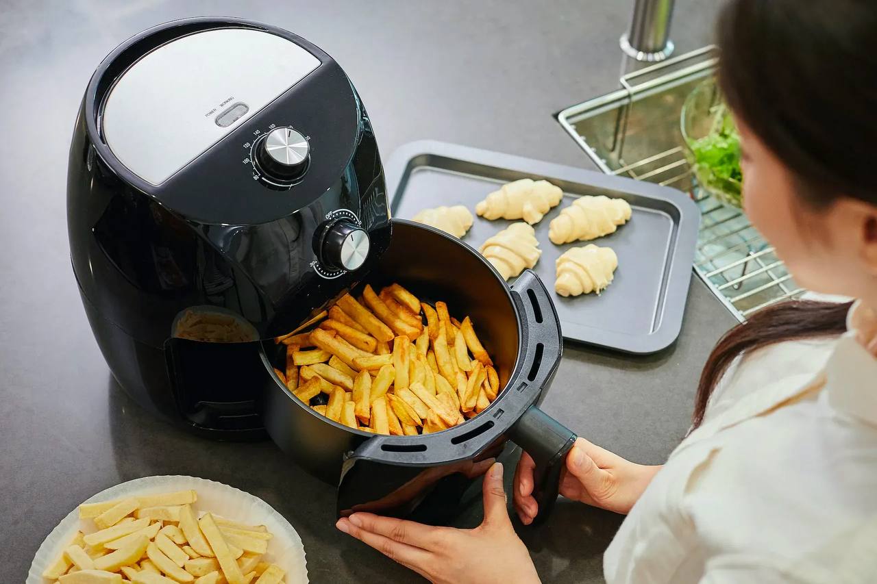 صورة غلاف AIR FRYER